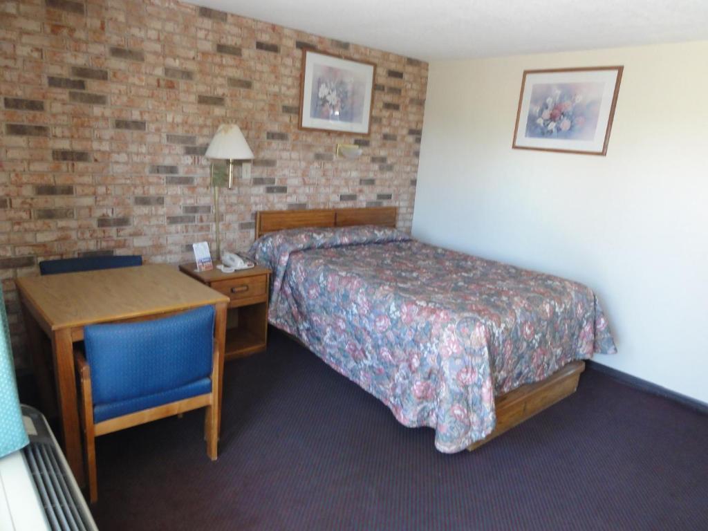 Budget Inn Селма Стая снимка